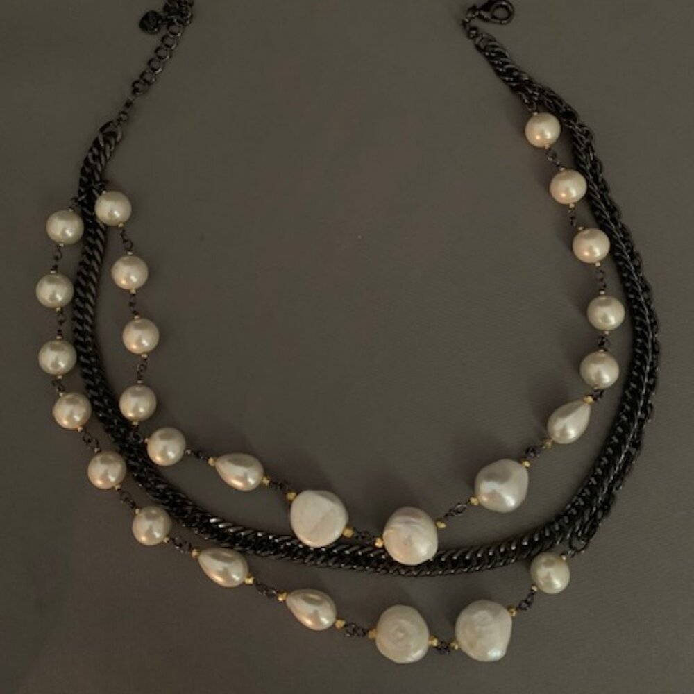 Pearls!!  Rockin' the look with leather &  double chain NECKLACE & BRACELET